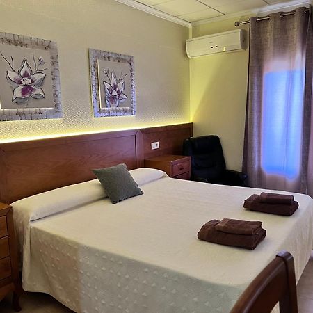 Hotel Don Juan Puente de Génave Екстериор снимка