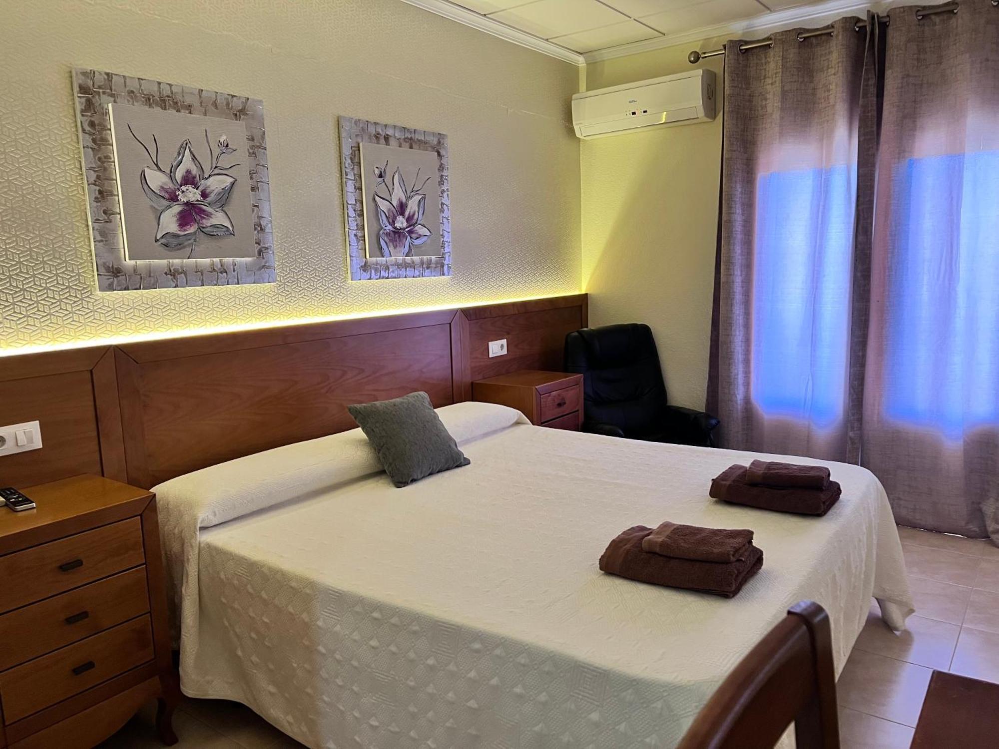 Hotel Don Juan Puente de Génave Екстериор снимка