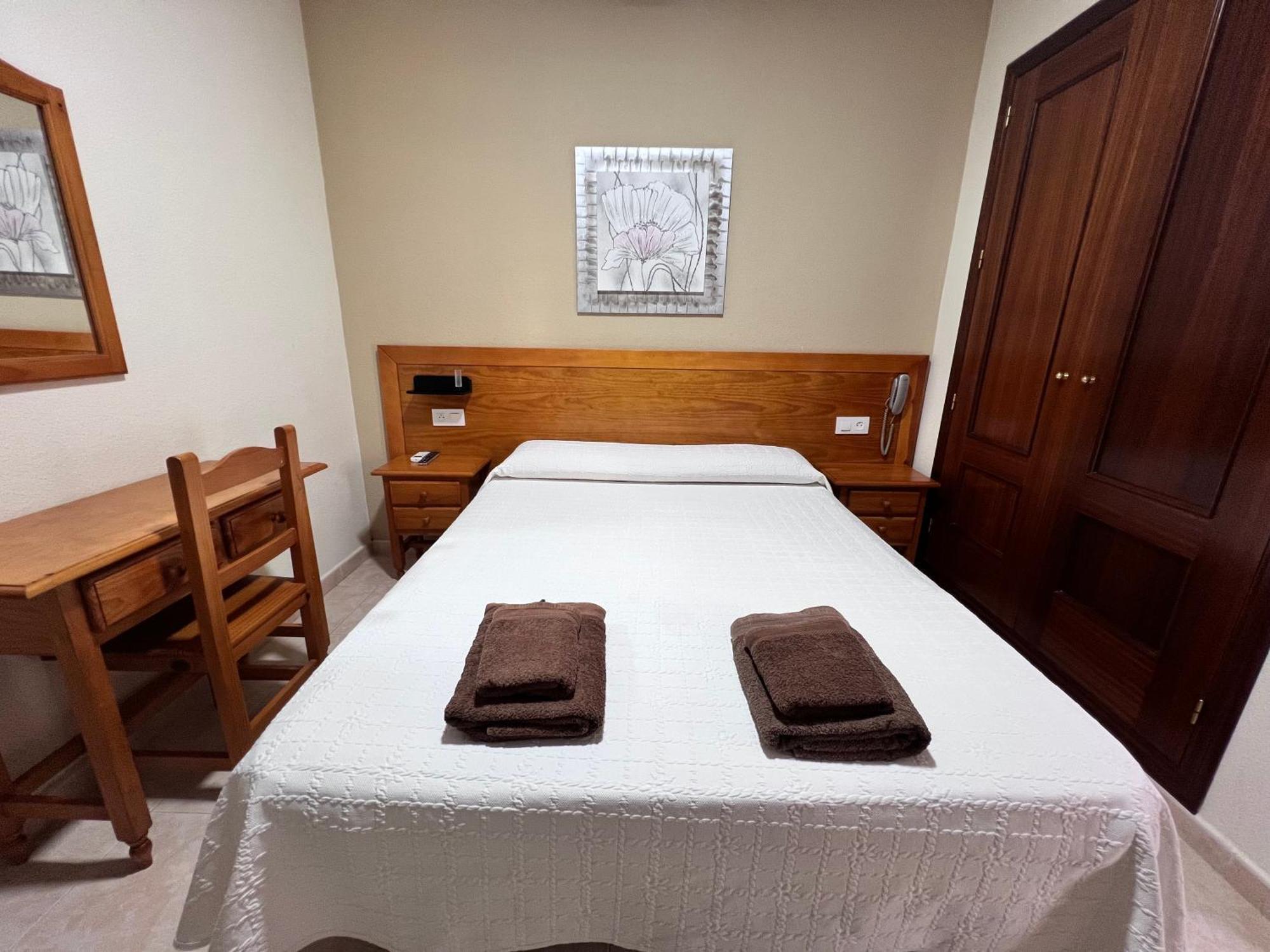 Hotel Don Juan Puente de Génave Екстериор снимка