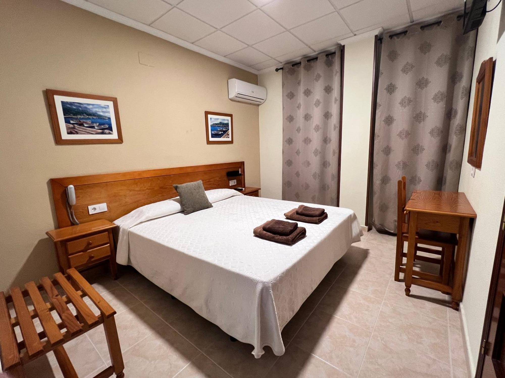 Hotel Don Juan Puente de Génave Екстериор снимка