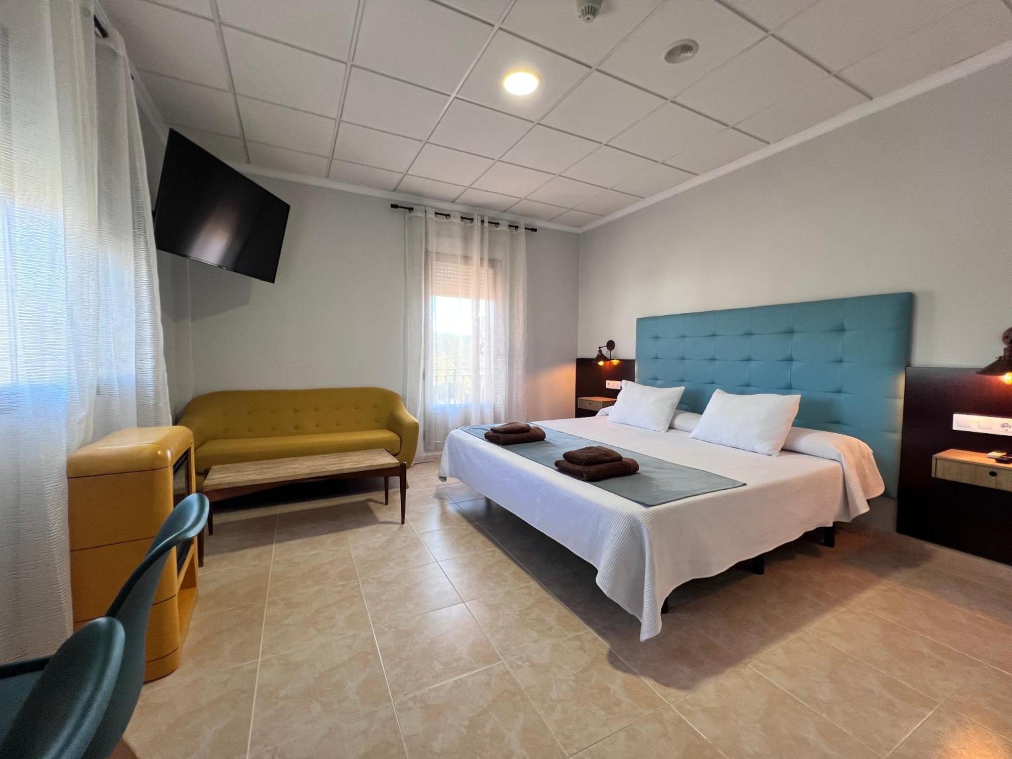 Hotel Don Juan Puente de Génave Екстериор снимка
