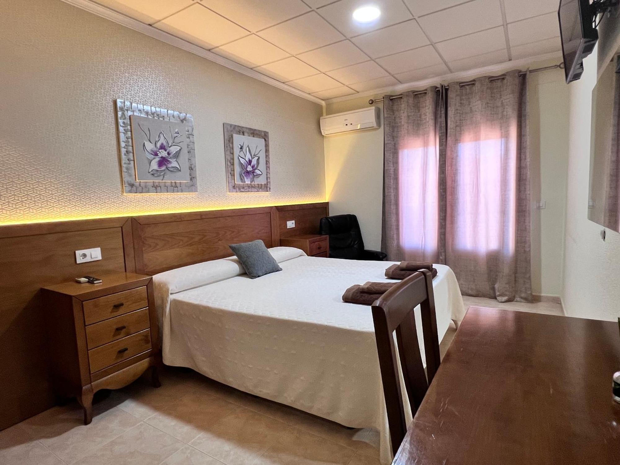 Hotel Don Juan Puente de Génave Екстериор снимка
