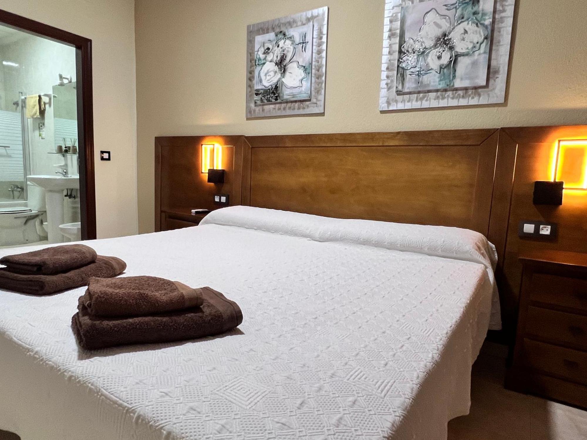 Hotel Don Juan Puente de Génave Екстериор снимка